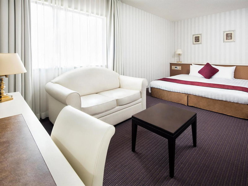 Hotel Francs, Honcho, Japan