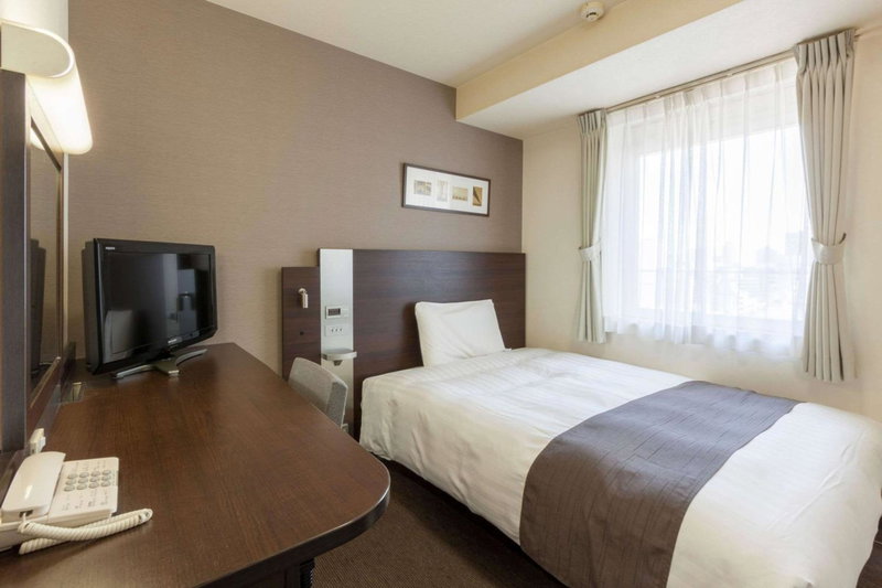 Comfort Hotel Yokohama Kannai, Yokohama, Japan