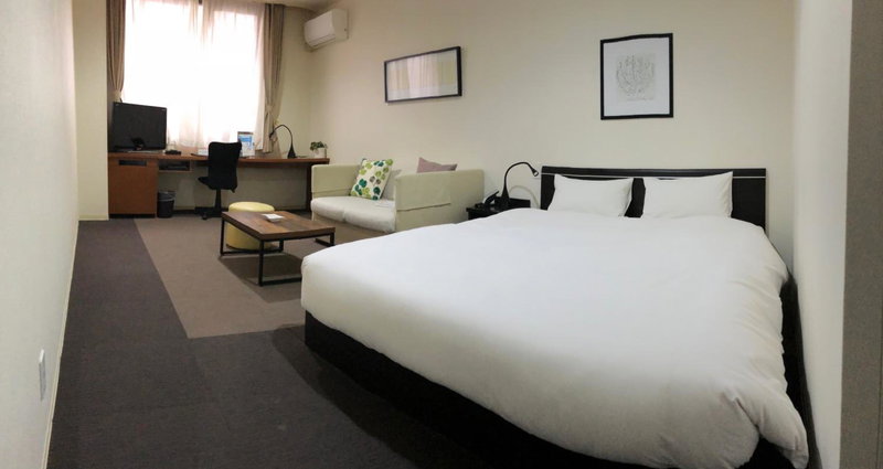 Hotel Tohkai, Atsugi, Japan