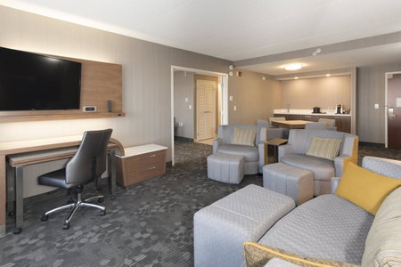 Courtyard by Marriott Toronto Vaughan, Black Creek, Canada