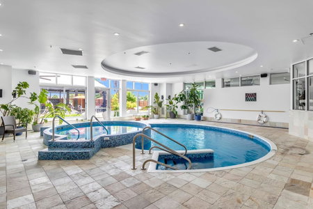 Hotel Mortagne, Boucherville, Canada