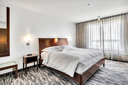 Hotel Mortagne, Boucherville, Canada