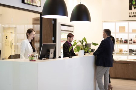 Hotel Mortagne, Boucherville, Canada