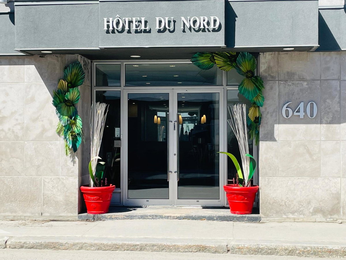 Hotel du Nord, Canada