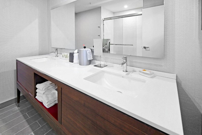 Holiday Inn Hotel & Suites - Calgary Airport North by IHG, Calgary, Canada