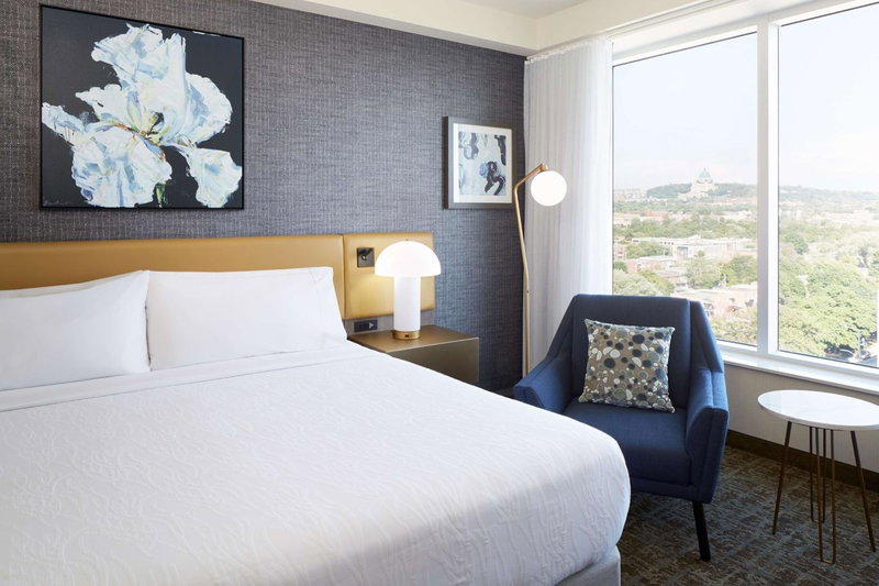 Hilton Garden Inn Montreal Midtown, Quebec, Canada, Saint-Laurent, Canada
