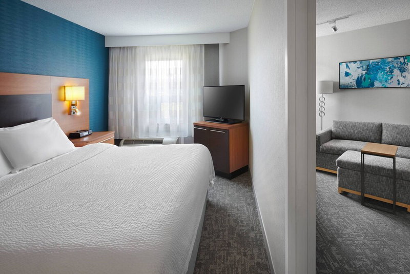 TownePlace Suites by Marriott Mississauga-Arpt Corp Ctr, Eringate-Centennial-West Deane, Canada