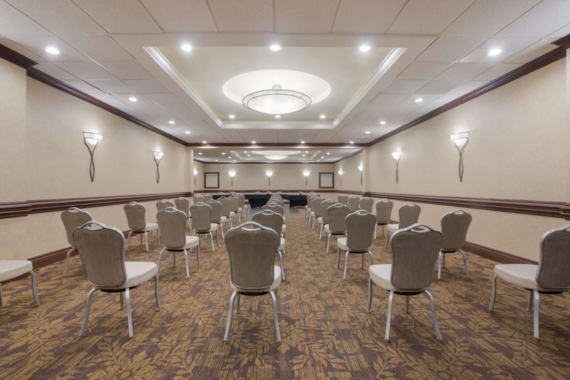 Best Western St Catharines Hotel & Conference Centre, St. Catharines, Canada