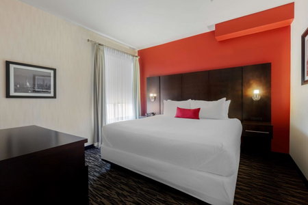 C Hotel by Carmen's, BW Premier Collection, Hamilton, Canada
