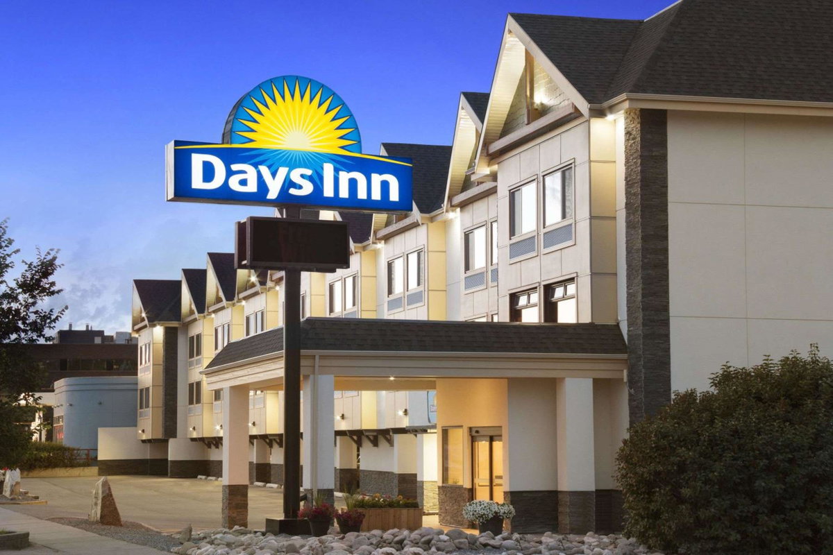 Days Inn by Wyndham Calgary Northwest, Canada