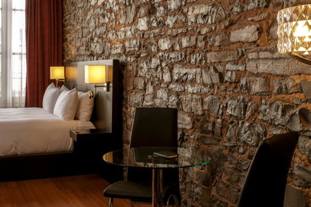 Le Petit Hôtel Vieux-Montréal - Saint-Paul by Gray Collection, Montreal, Canada