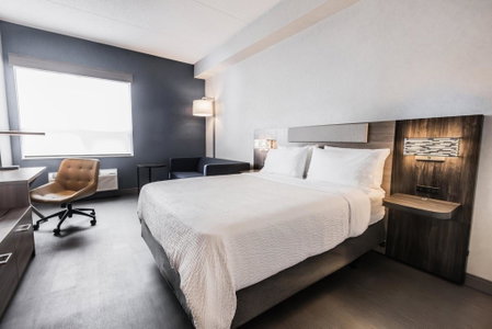 Holiday Inn Express Toronto-North York by IHG, Black Creek, Canada