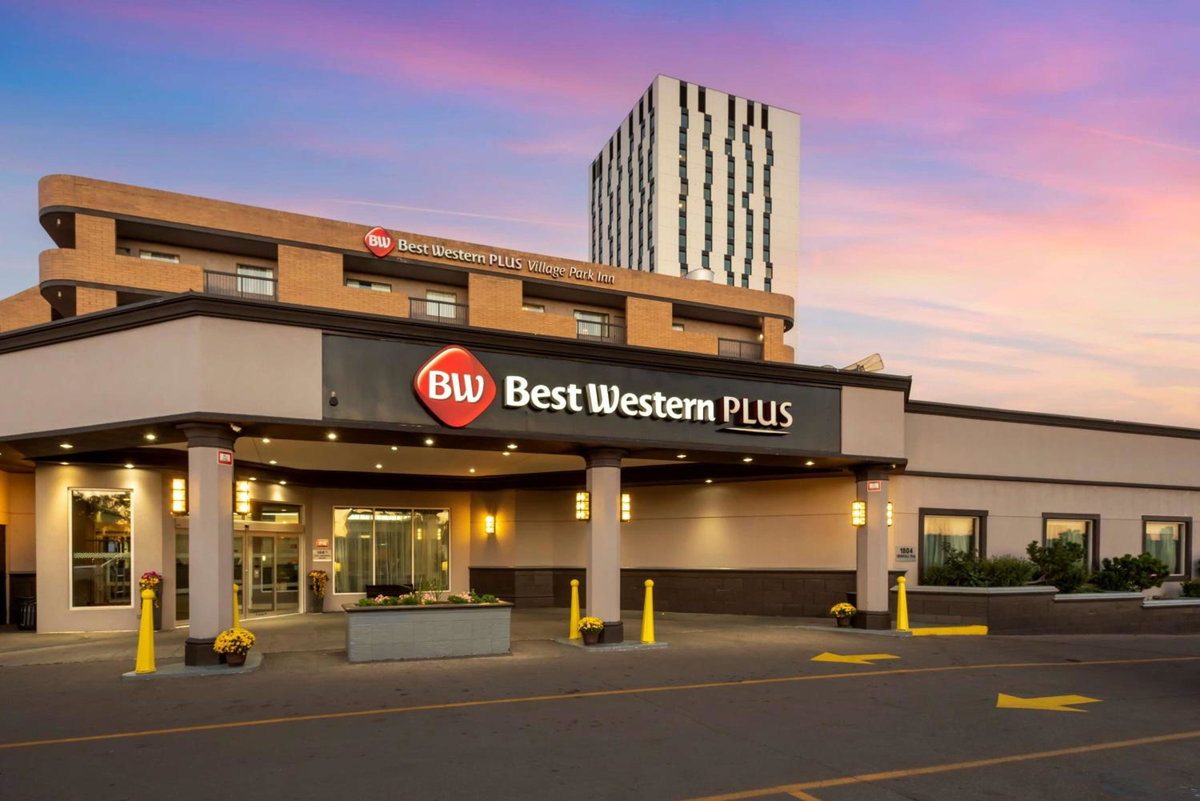 Hotel · Coast Calgary University Area Hotel by APA, Calgary