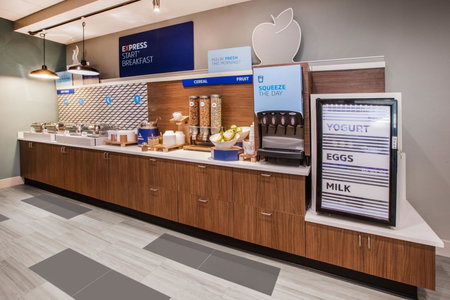 Holiday Inn Express Brampton by IHG, West Humber-Clairville, Canadá