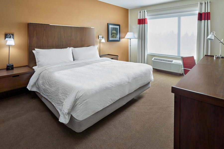 Four Points by Sheraton Edmonton West, St. Albert, Canada