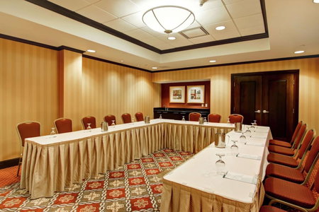 Homewood Suites by Hilton Toronto Airport Corporate Centre, Eringate-Centennial-West Deane, Canada