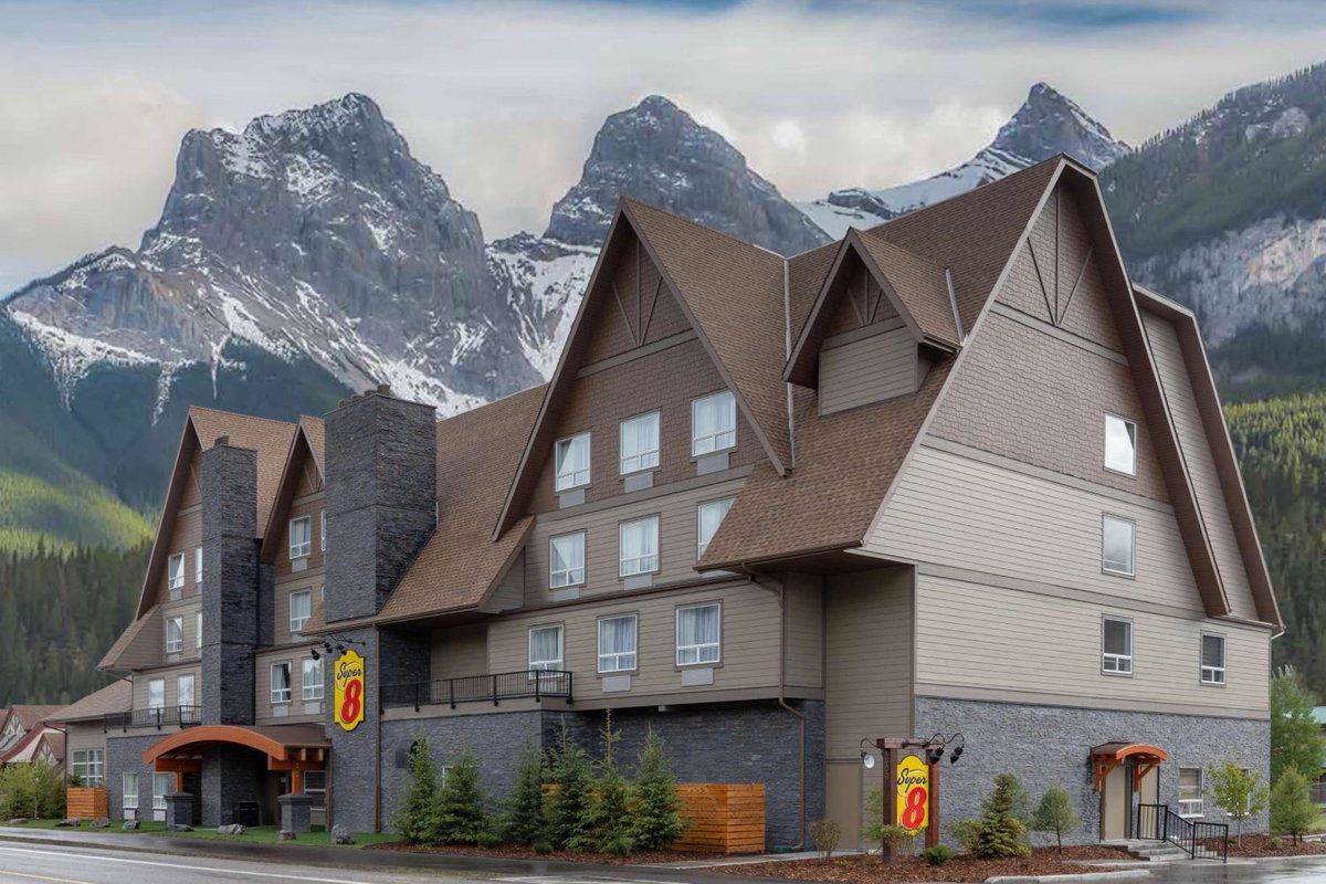 Super 8 by Wyndham Canmore, Canada