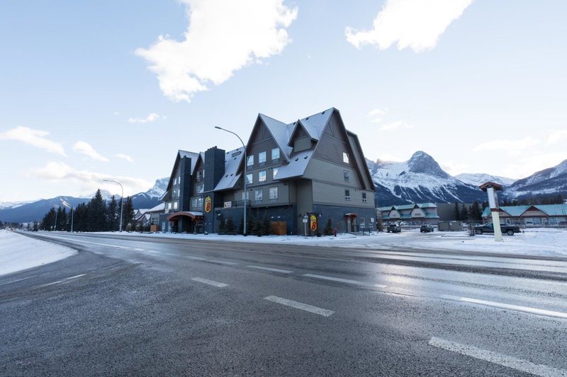 Super 8 by Wyndham Canmore, Canmore, Canada