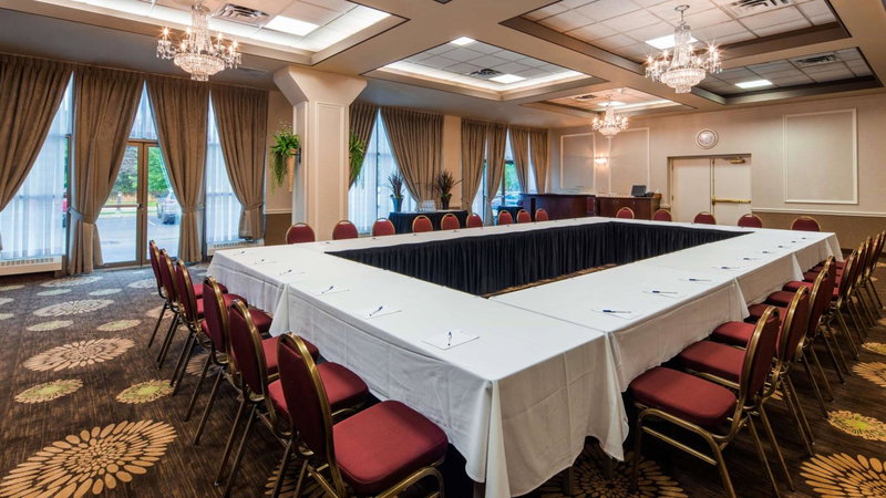 Best Western PLUS The Arden Park Hotel, Stratford, Canada
