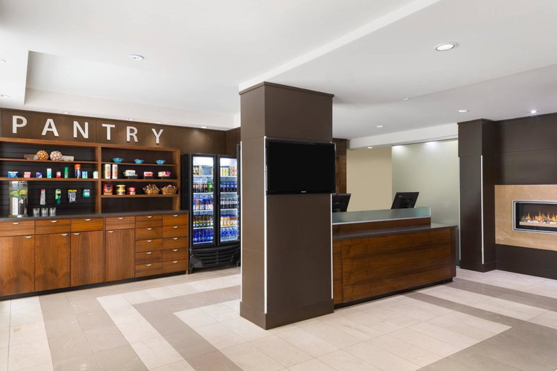Four Points by Sheraton Surrey, Pitt Meadows, Canada
