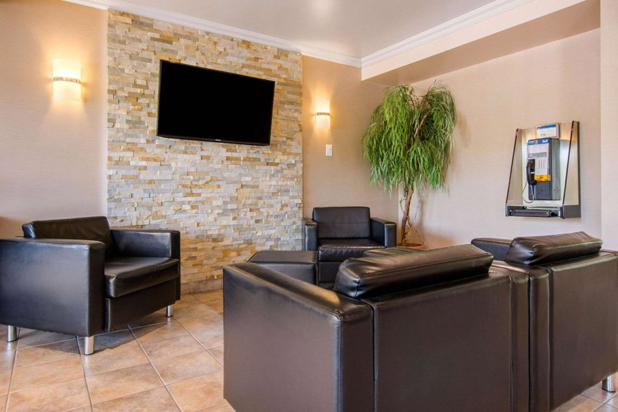 Comfort Inn & Suites Shawinigan, Shawinigan, Canada