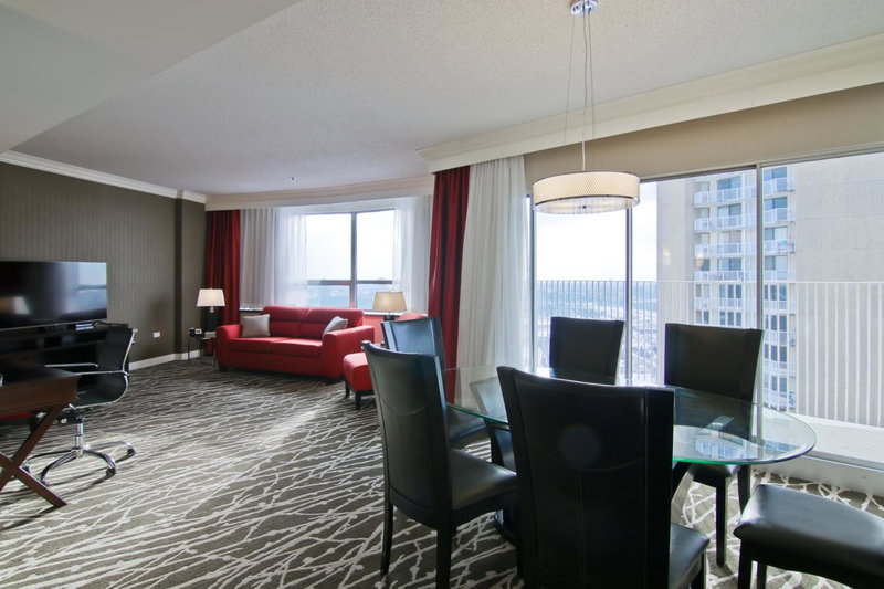 Chateau Lacombe Hotel, Edmonton, Canada