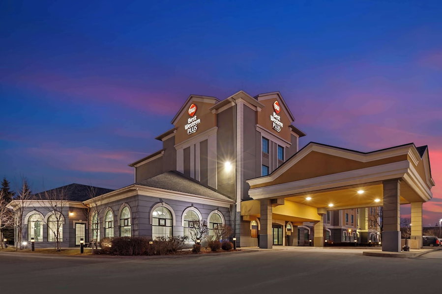 Best Western Plus Executive Inn, Woburn, Canada