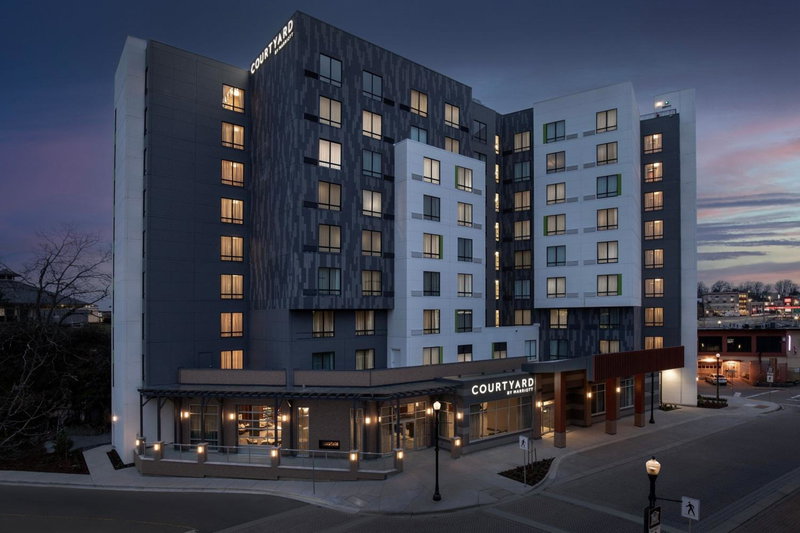Courtyard by Marriott Nanaimo, Nanaimo, Canada