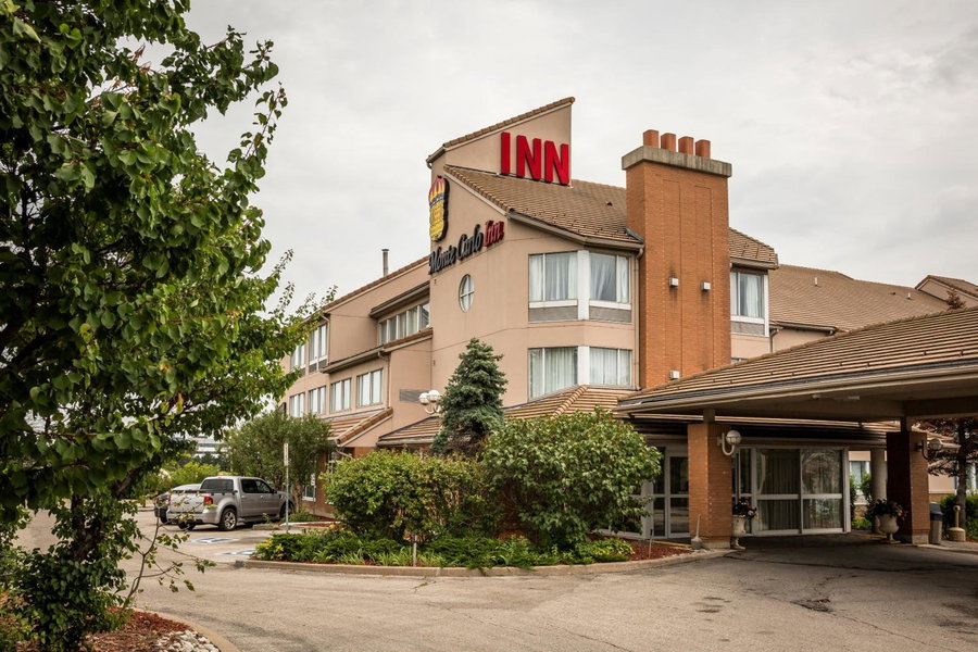 Monte Carlo Inn Oakville Suites, Oakville, Канада