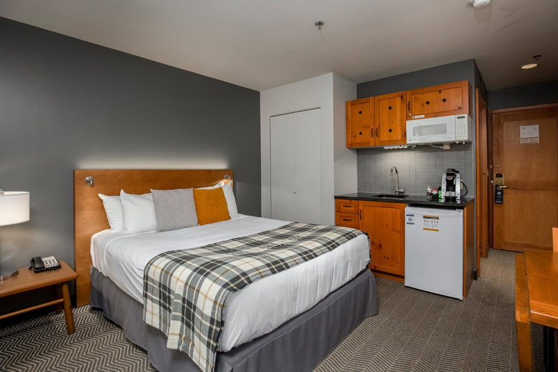 Lodge de la Montagne, Mont-Tremblant, Canada