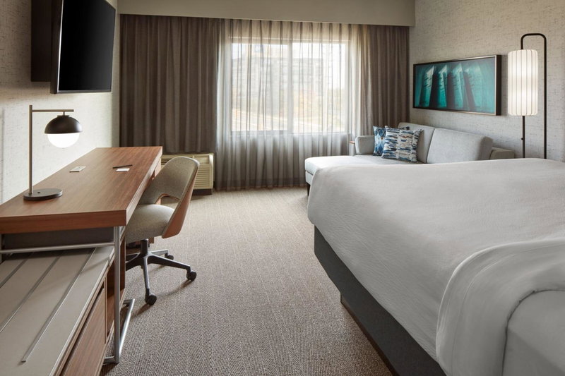 Courtyard by Marriott Mississauga-Airport Corporate Centre West, Eringate-Centennial-West Deane, Canada