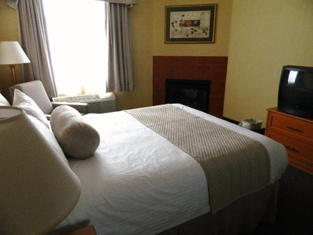 Days Inn by Wyndham Orillia, Orillia, Canada