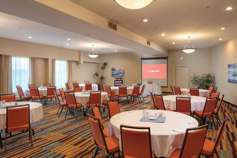 Fairfield Inn & Suites by Marriott Belleville, Belleville, Canada