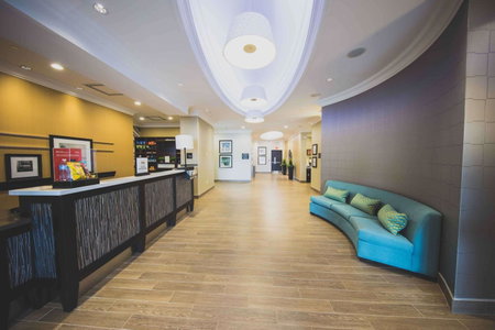 Hampton Inn & Suites by Hilton Bolton, Mount Olive-Silverstone-Jamestown, Canada