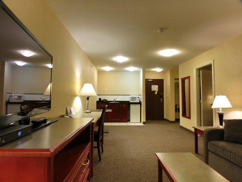 Days Inn & Suites by Wyndham Langley, Langley, Canada