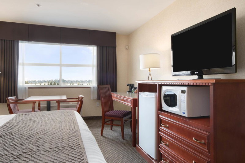 Days Inn & Suites by Wyndham Langley, Langley, Canada