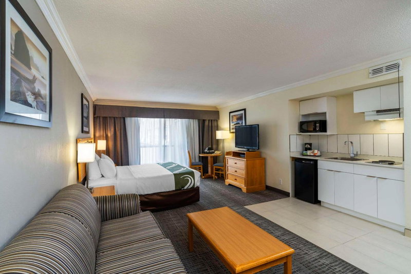 Quality Inn Downtown Inner Harbour, Victoria, Canada