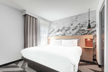 DoubleTree by Hilton Quebec Resort, La Haute-Saint-Charles, Canada