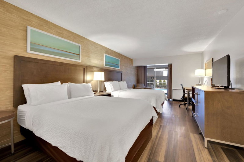 Holiday Inn Hotel Peterborough Waterfront by IHG, Peterborough, Canada