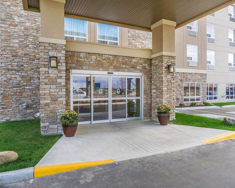 Comfort Inn & Suites Edmonton International Airport, Leduc, Canada