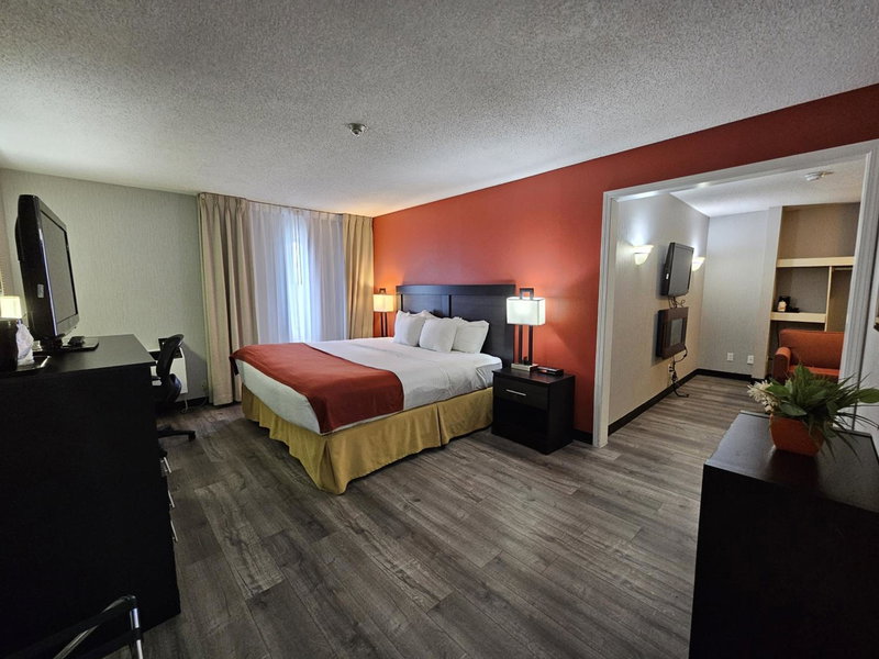 Quality Inn & Suites 5585 Ambler Drive Mississauga Ontario, Eringate-Centennial-West Deane, Canada