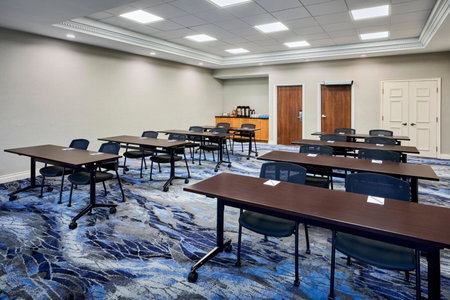 Fairfield Inn & Suites by Marriott Ottawa Kanata, Kanata, Canada