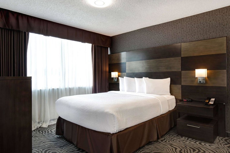 Days Inn by Wyndham Calgary South, Calgary, Canada