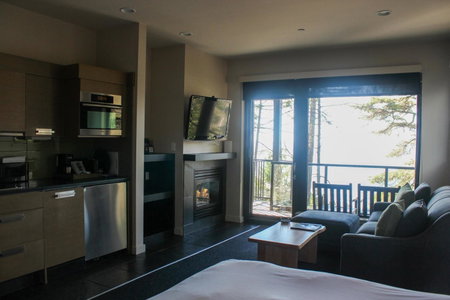 Black Rock Oceanfront Resort, Ucluelet, Canada
