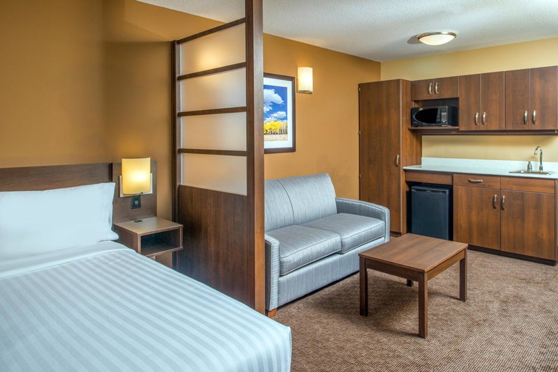 Microtel Inn & Suites by Wyndham Red Deer, Red Deer, Canada