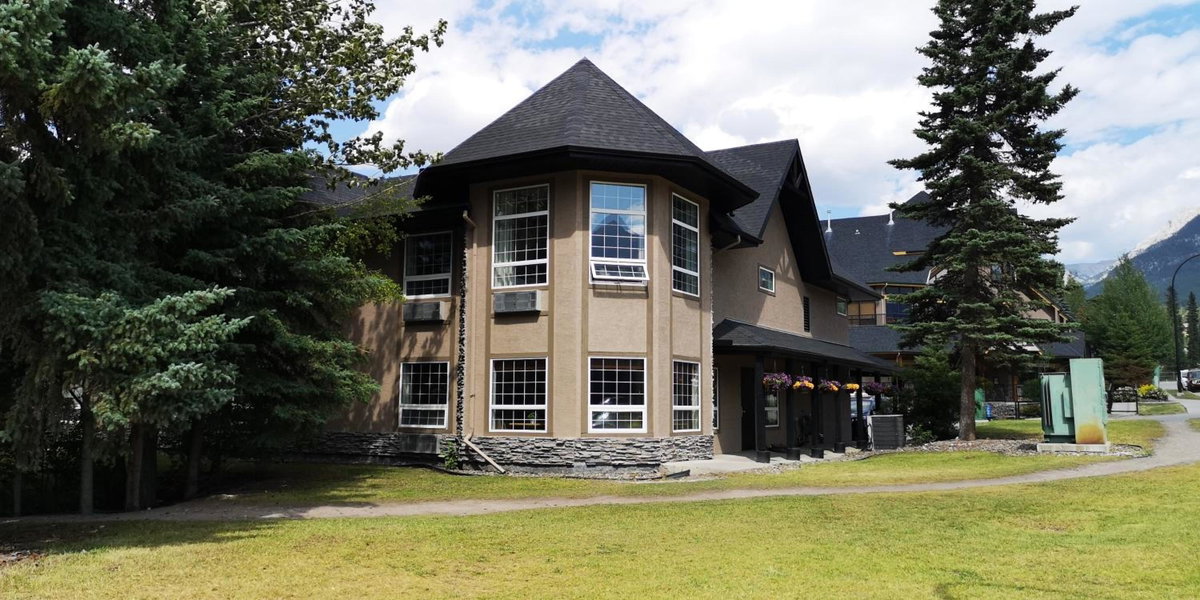 Mountain View Inn, Canada
