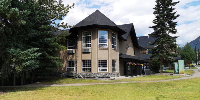 Mountain View Inn, Canmore, Canada