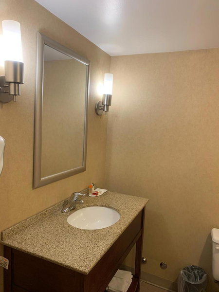 Ramada by Wyndham Niagara Falls/Fallsview, Niagara Falls, Canada