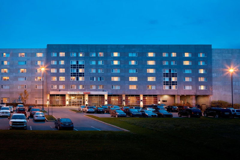 Residence Inn by Marriott Montreal Airport, Saint-Laurent, Canada