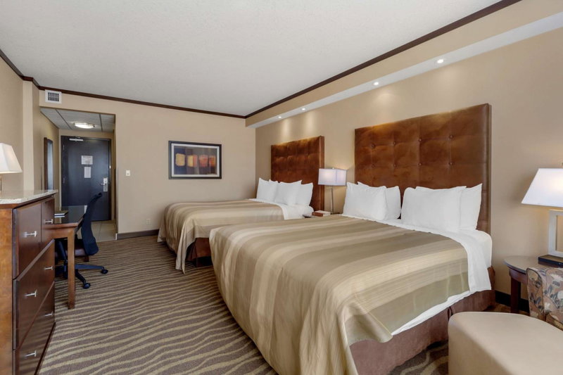Best Western Premier Denham Inn & Suites, Leduc, Canada